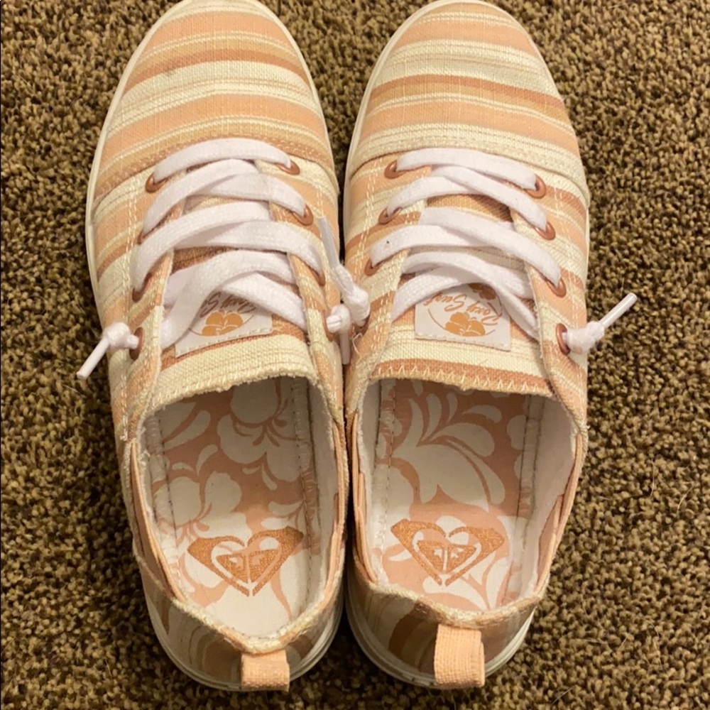 Roxy shoes
